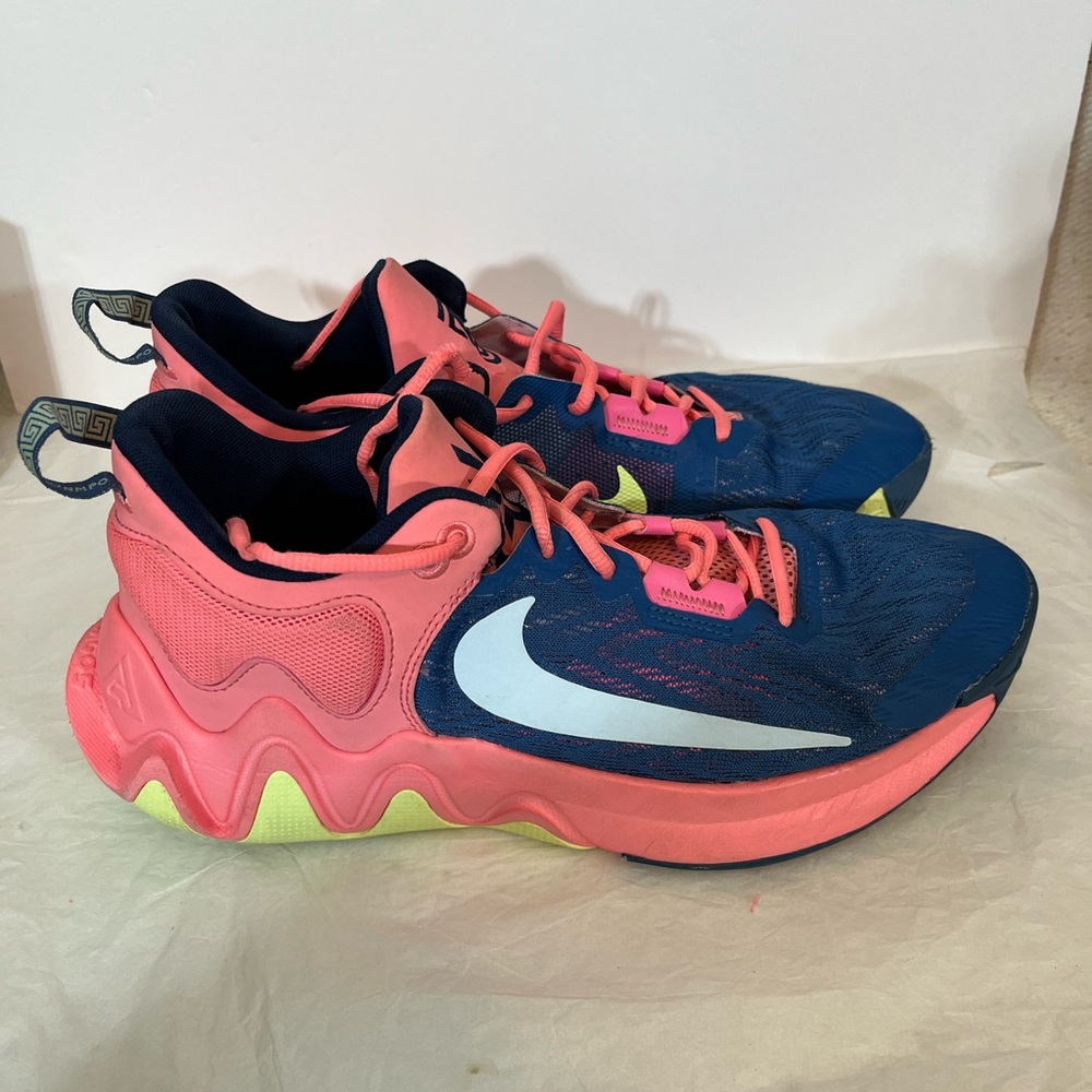 NIKE GIANNIS IMMORTALITY 2 BASKETBALL ATHLETIC SHOE MEN 10.5 MARINA BLUE STREET